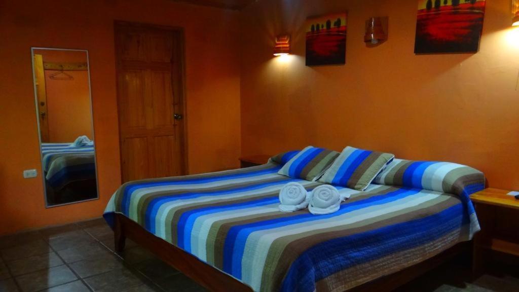 Manakin Lodge, Monteverde Exteriör bild